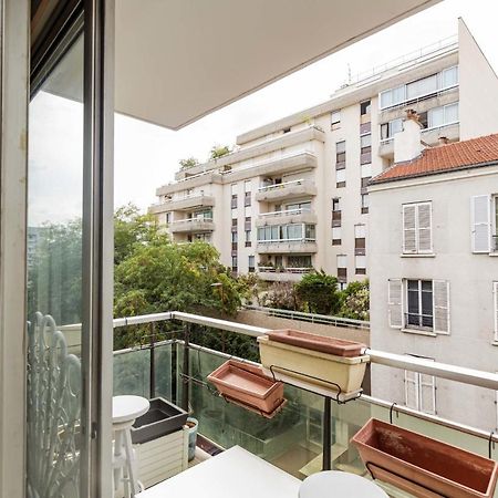 Spacious T3 With View In The Heart Of The City! Charenton-le-Pont Exteriér fotografie